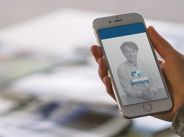 <span>La Méthode Béchacq</span><i>→</i>